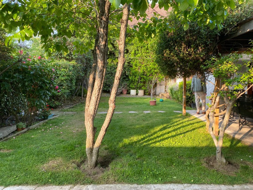 Arriendo Casa N 5D en suite 4B 2E 1B Metro Bilbao - Providencia