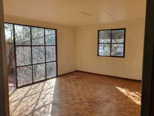 Venta Casa NP 2D 1B 1E Francisco de Villagra - La Reina