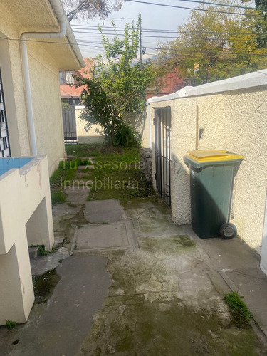 Arriendo Casa NO 3D 2B 4E 1B Metro Pr&iacute;ncipe de Gales - Country Club - La Reina