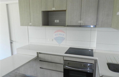 Arriendo Departamento 2D en suite Walk-in cl&oacute;set 2B 1E Estadio Nacional - &Ntilde;u&ntilde;oa