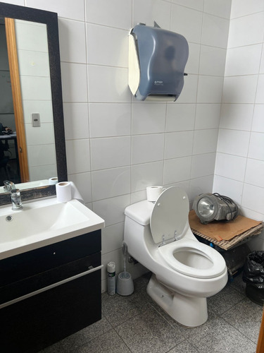 Oficina En Enea, Primera L&iacute;nea Vista Completa, Aeropuerto