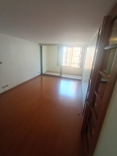 Arriendo Departamento NO 2D en suite Walk-in cl&oacute;set 2B 1E 1B Nueva Las Condes - Las Condes