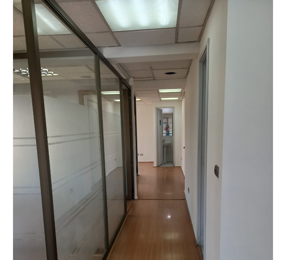 Arriendo Oficina SO 3B 1E 1Bd Pedro de Valdivia - Providencia