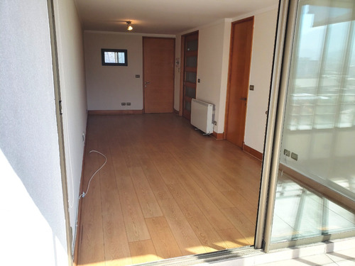 Arriendo Departamento NO 1D en suite Walk-in cl&oacute;set 1B 1E 1B Mall Sport - Las Condes