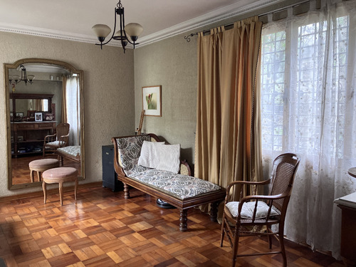 Venta Casa SO 4D 3B 2E 1B Diego de Almagro - &Ntilde;u&ntilde;oa