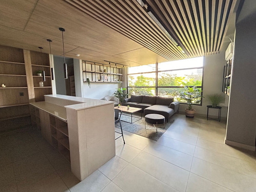 Arriendo Departamento SO 2D en suite 2B 1E 1B Plaza Italia - Providencia