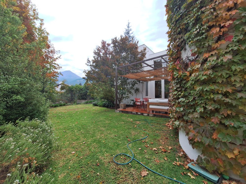 Venta Casa 5D 5B 3E Lo Curro - Vitacura