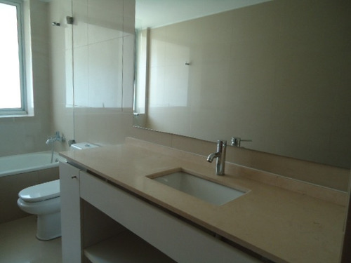Arriendo Departamento N 4D en suite Walk-in cl&oacute;set 4B 2E 1B P&iacute;o XI - Vitacura