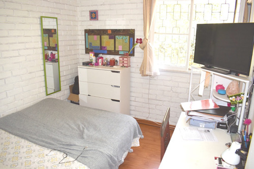 Venta Casa NO 4D 2B 2E 1B Rotonda Atenas - Las Condes