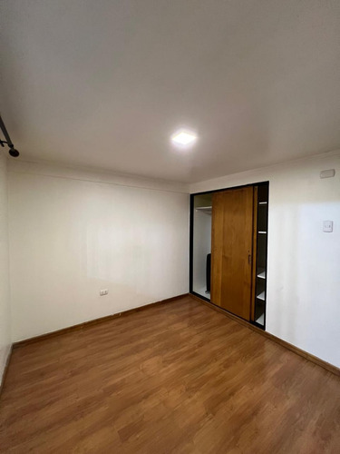 Arriendo Casa 2D 1B 1E 1B Col&oacute;n Oriente - Vital Apoquindo - Las Condes