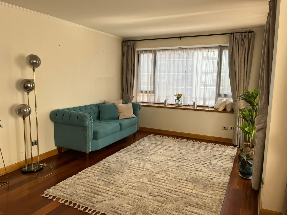 Venta Departamento NP 4D en suite Walk-in cl&oacute;set 4B 2E 1Bd Metro Manquehue - Apumanque - Las Condes