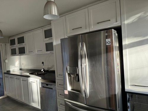 Venta Casa NOSP 5D en suite Walk-in cl&oacute;set 5B 3E 1B Carlos Ossand&oacute;n - La Reina