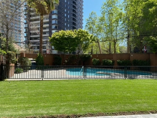 Arriendo Departamento SP 2D en suite Walk-in cl&oacute;set 2B 1E 1B Barrio El Golf - Las Condes