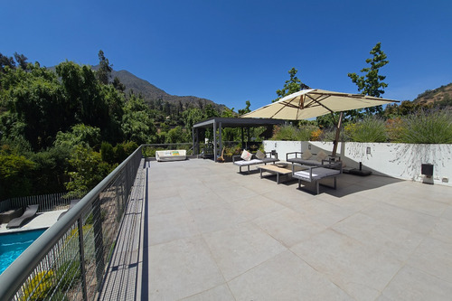 Venta Casa 5D en suite Walk-in cl&oacute;set 5B 2E 2B El Array&aacute;n - Lo Barnechea