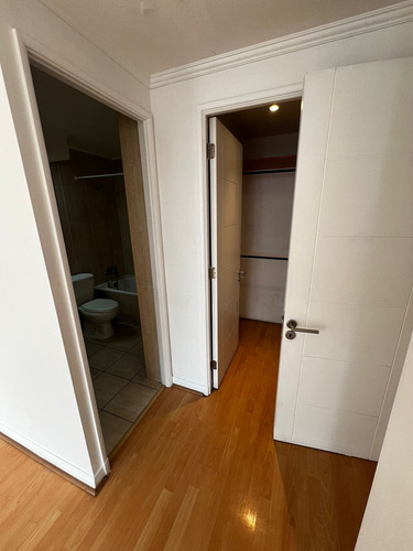 Arriendo Departamento N 2D en suite Walk-in cl&oacute;set 2B 1E 1B Nueva Las Condes - Las Condes