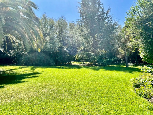 Venta Casa NOSP 4D en suite Walk-in cl&oacute;set 3B 8E 1B Chicureo - Colina