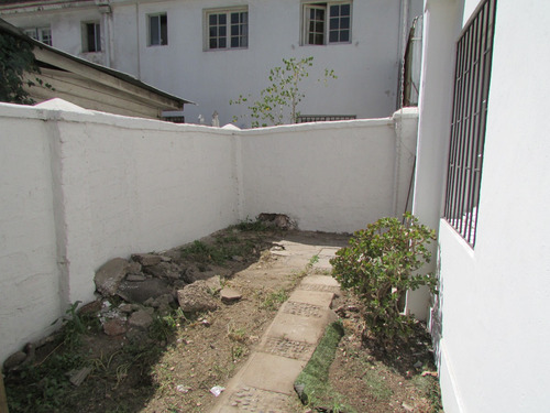 Arriendo Casa S 4D 4B 2E 1B Rotonda Atenas - Las Condes