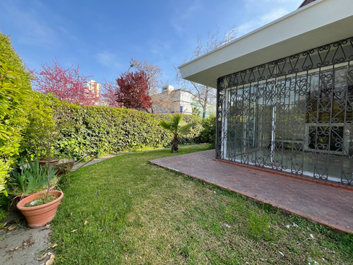 Arriendo Casa 5D en suite 3B 2E Parque Bicentenario - Vitacura