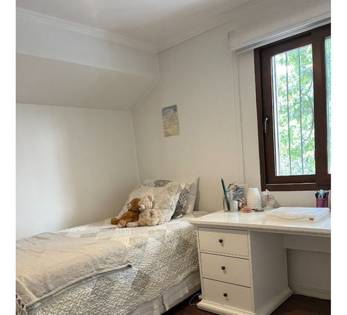 Venta Casa 4D en suite Walk-in cl&oacute;set 4B 2E 1B Rotonda Atenas - Las Condes