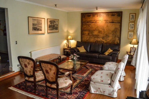 Venta Casa NO 5D en suite Walk-in cl&oacute;set 4B 2E 1B Chicureo - Colina