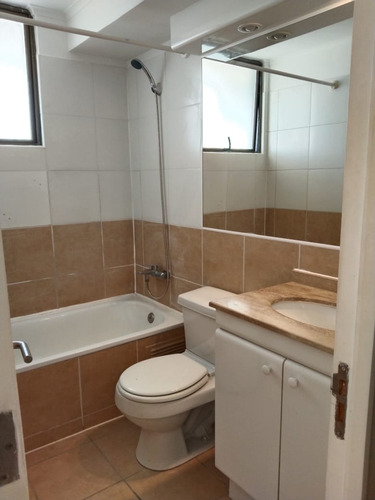 Arriendo Departamento NO 2D 2B 1E 1B Barrio Italia - Providencia