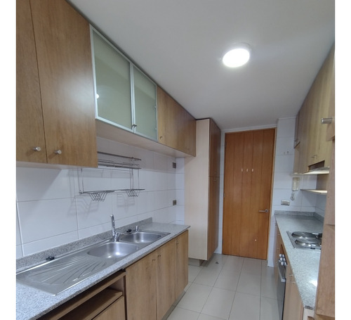 Arriendo Departamento P 3D en suite 3B 2E 1B Las Lilas - Providencia