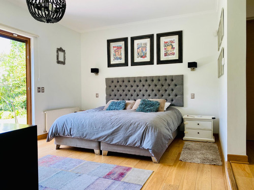 Venta Casa NO 6D en suite Walk-in cl&oacute;set 5B 2E 1B Los Dominicos - Las Condes