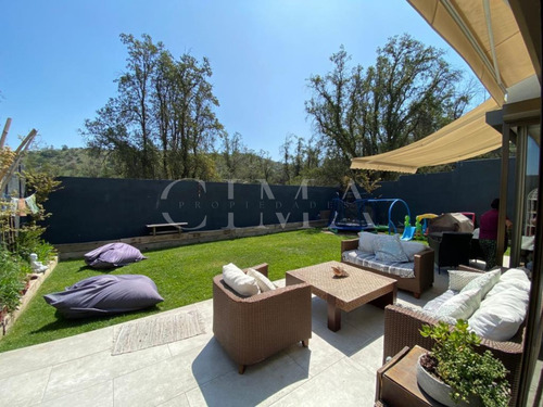 Arriendo Casa NOSP 4D en suite Walk-in cl&oacute;set 4B 3E 1B El Huinganal - Lo Barnechea