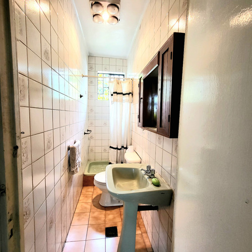 Venta Casa NO 4D 3B 2E 1B Blest Gana - La Reina