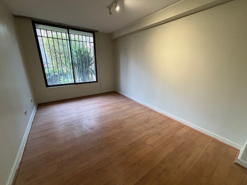 Arriendo Departamento NO 2D en suite Walk-in cl&oacute;set 2B 1E 1B Barrio El Golf - Las Condes