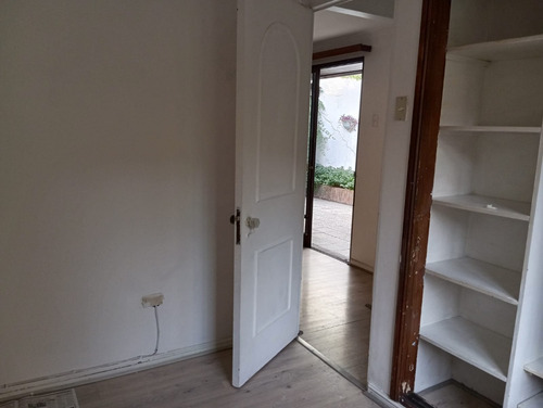 Arriendo Casa S 3D en suite Walk-in cl&oacute;set 2B 1E 1B  - Las Condes