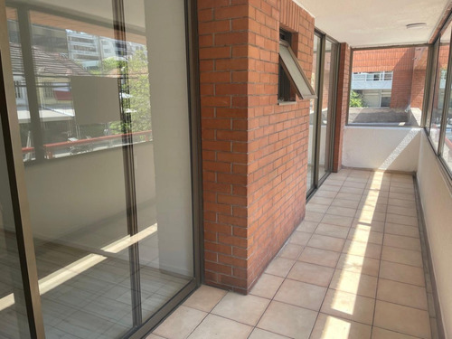 Venta Departamento NO 2D 2B 1E 1B Barrio El Golf - Las Condes