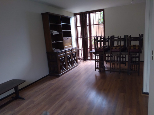 Arriendo Casa O 3D 2B 1E  - &Ntilde;u&ntilde;oa