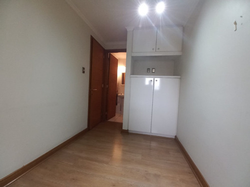 Arriendo Departamento 4D en suite Walk-in cl&oacute;set 3B 2E 1B Parque Bicentenario - Vitacura