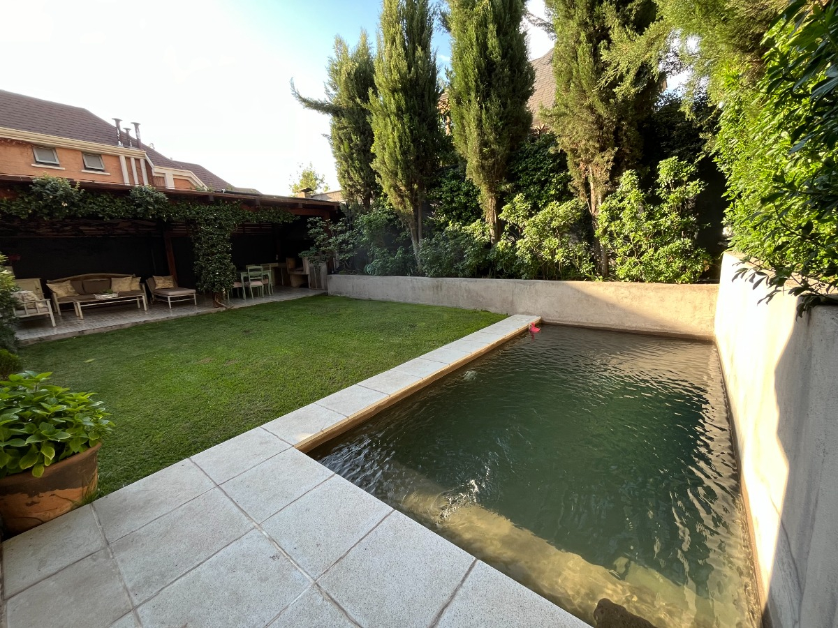 Arriendo Casa N 6D en suite Walk-in cl&oacute;set 5B 2E La Dehesa - Lo Barnechea