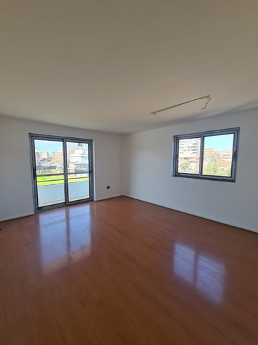 Arriendo Departamento 3D 2B 1E 1B Campus Oriente - Providencia