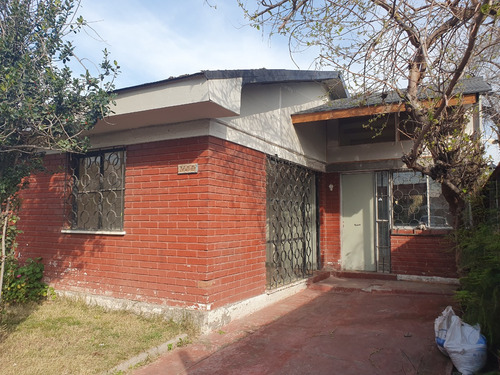 Venta Casa NP 2D 1B 1E Francisco de Villagra - La Reina
