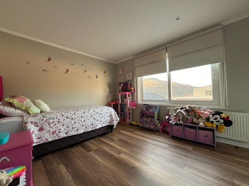 Venta Casa N 5D en suite Walk-in cl&oacute;set 5B 3E 1B Chicureo - Colina