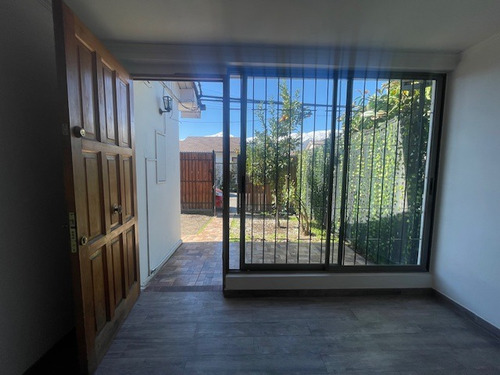 Venta Casa NO 3D 2B 2E Rotonda Atenas - Las Condes