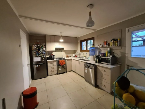 Venta Casa 3D en suite Walk-in cl&oacute;set 3B 2E 1B Rotonda Atenas - Las Condes