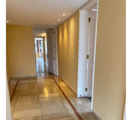 Venta Departamento NO 3D 6B 4E 1B Barrio El Golf - Las Condes