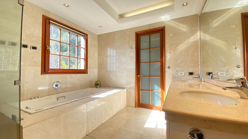 Venta Departamento NP 4D en suite 3B 6E 1B Lo Curro - Vitacura