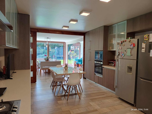 Arriendo Casa O 5D en suite Walk-in cl&oacute;set 4B 4E Los Dominicos - Las Condes