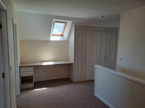 Arriendo Casa 4D 3B 2E  - Puerto Varas