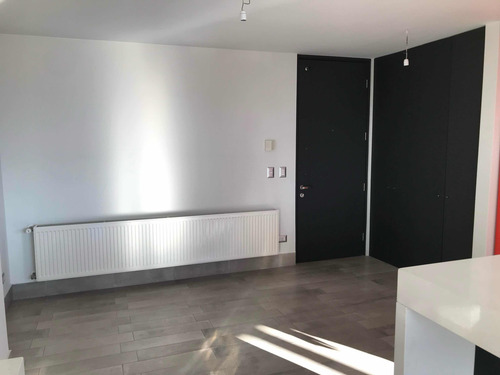 Arriendo Departamento N 1D en suite Walk-in cl&oacute;set 1B 1E Metro Irarr&aacute;zaval - &Ntilde;u&ntilde;oa