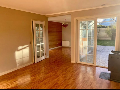 Venta Casa 4D 4B 2E Puerto Chico - Puerto Varas