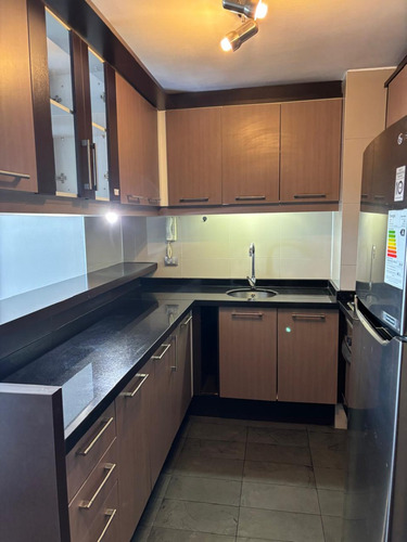 Arriendo Departamento O 2D en suite Walk-in cl&oacute;set 2B 1E 1B Metro Manquehue - Apumanque - Las Condes