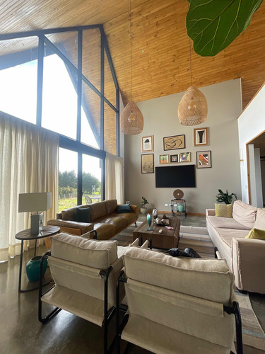 Arriendo Casa 5D 6B 3E 1B Camino a Ensenada - Puerto Varas