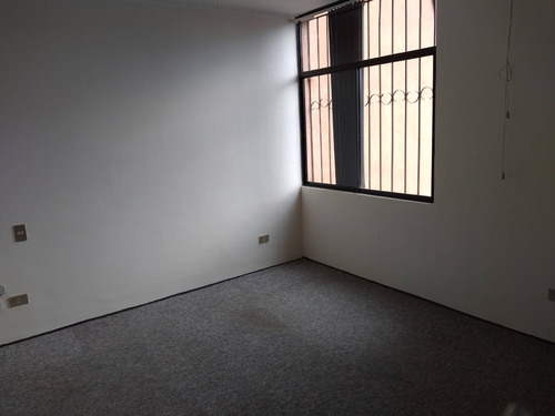 Arriendo Casa O 3D 2B 1E  - &Ntilde;u&ntilde;oa