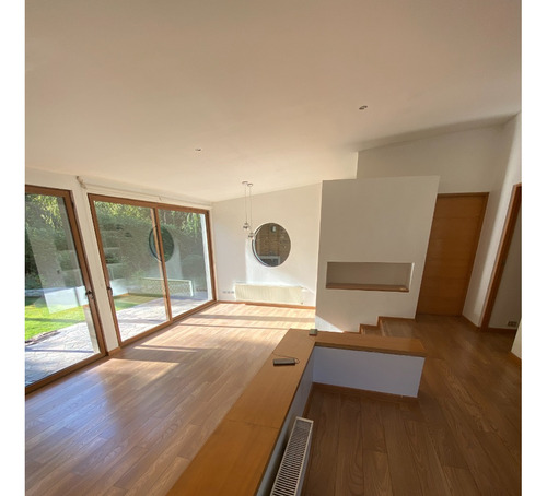 Arriendo Casa NO 4D en suite Walk-in cl&oacute;set 3B 5E 1B El Array&aacute;n - Lo Barnechea